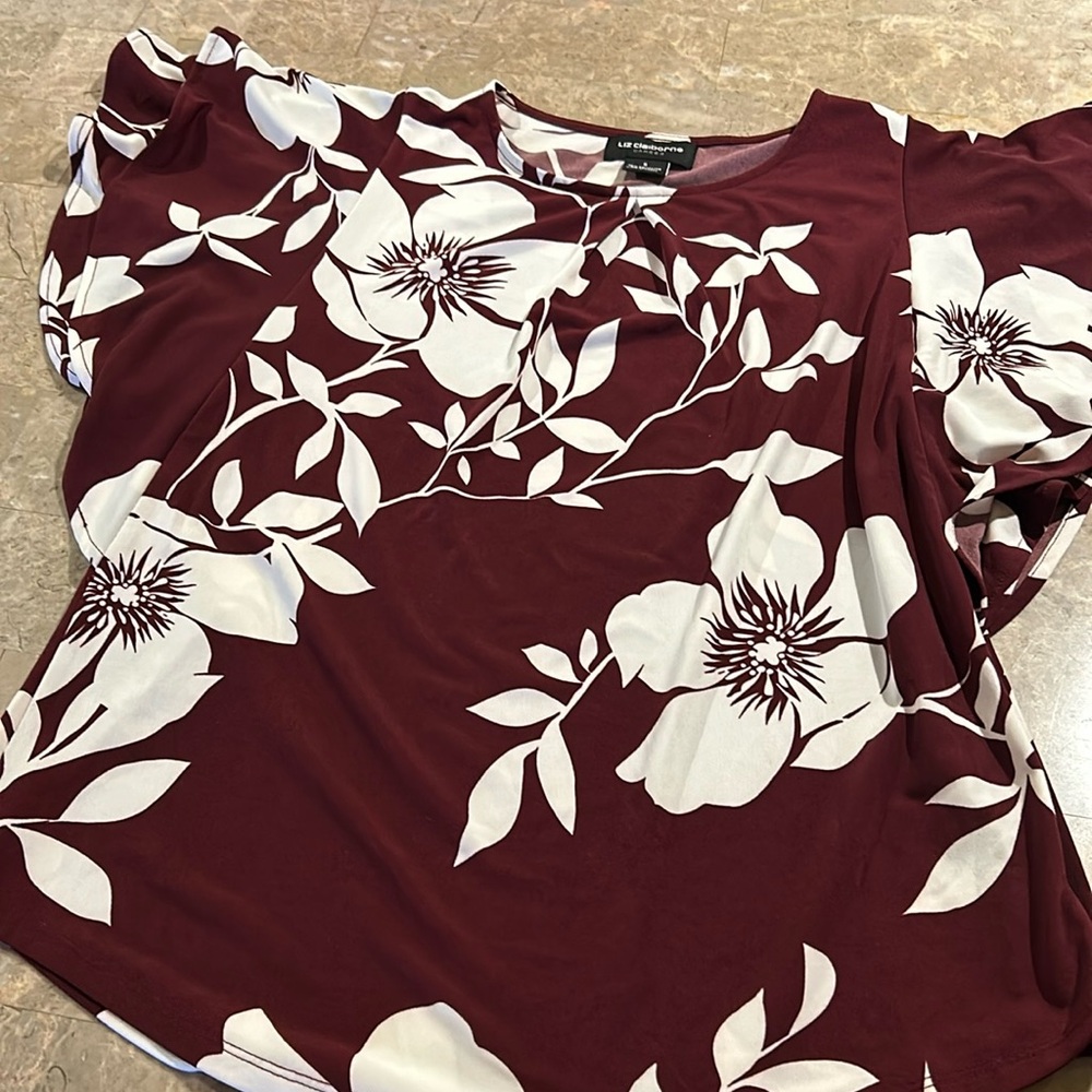Small Liz Claiborne floral top